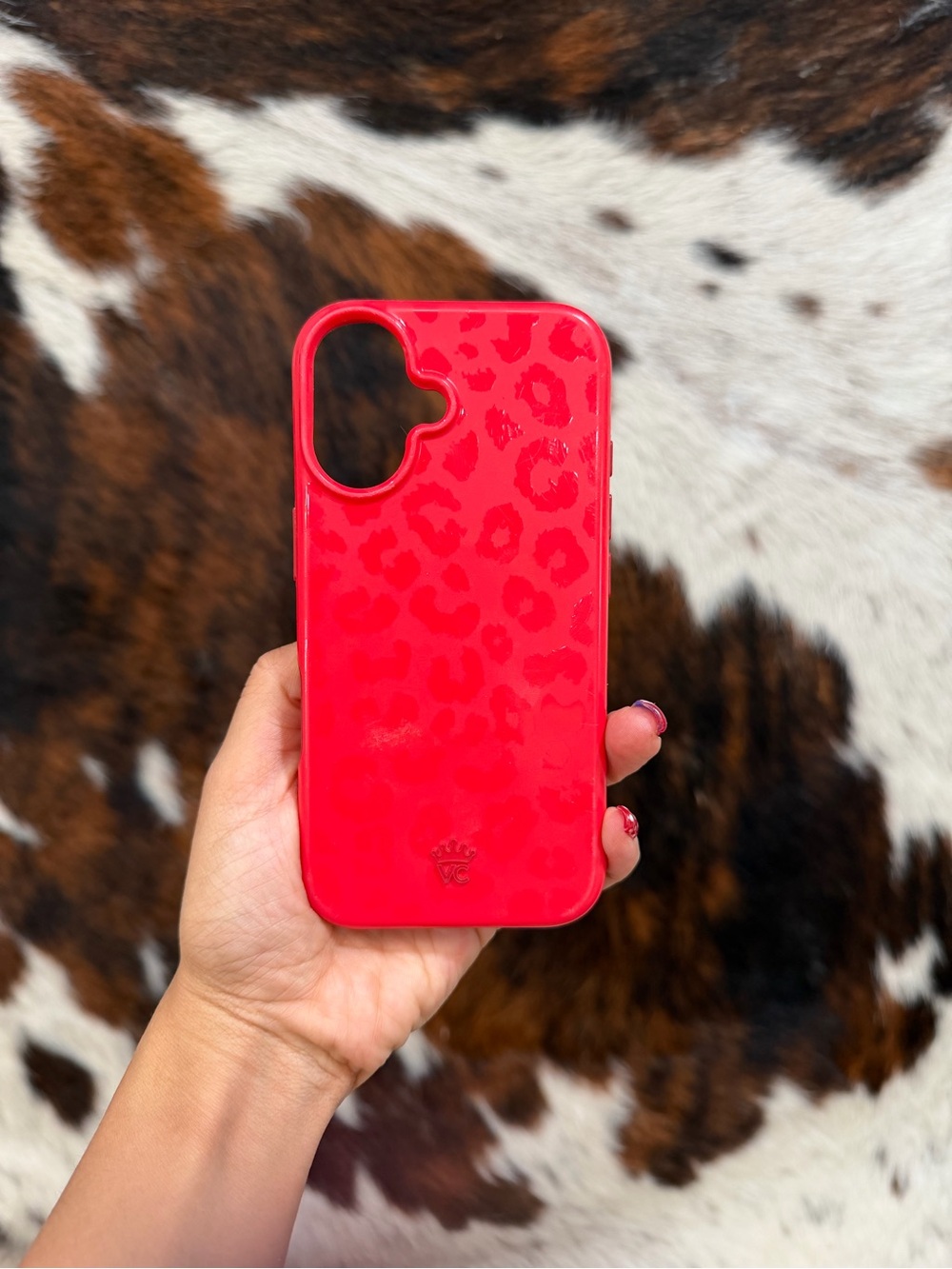 Velvet Caviar iPhone 16 case